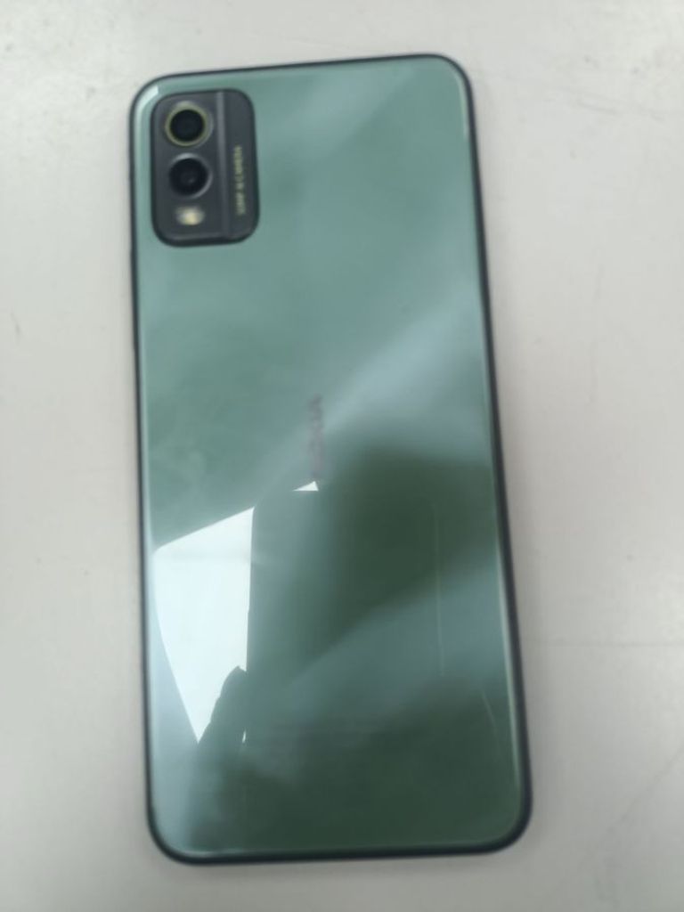Купить Nokia C32 4/64GB Green Б/У