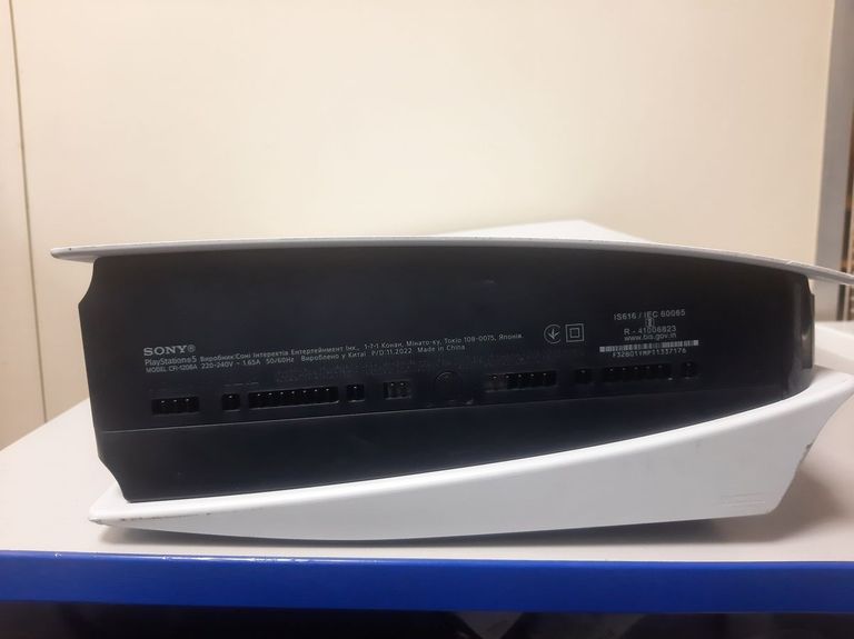 Sony PlayStation 5 825GB Код:01-200775490. Изображение 5