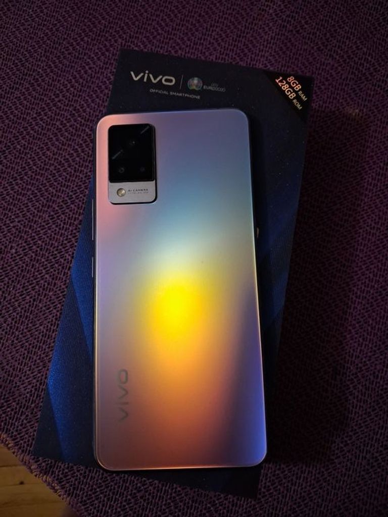 Купити Vivo V21 8/128GB Dusk Blue Б/У
