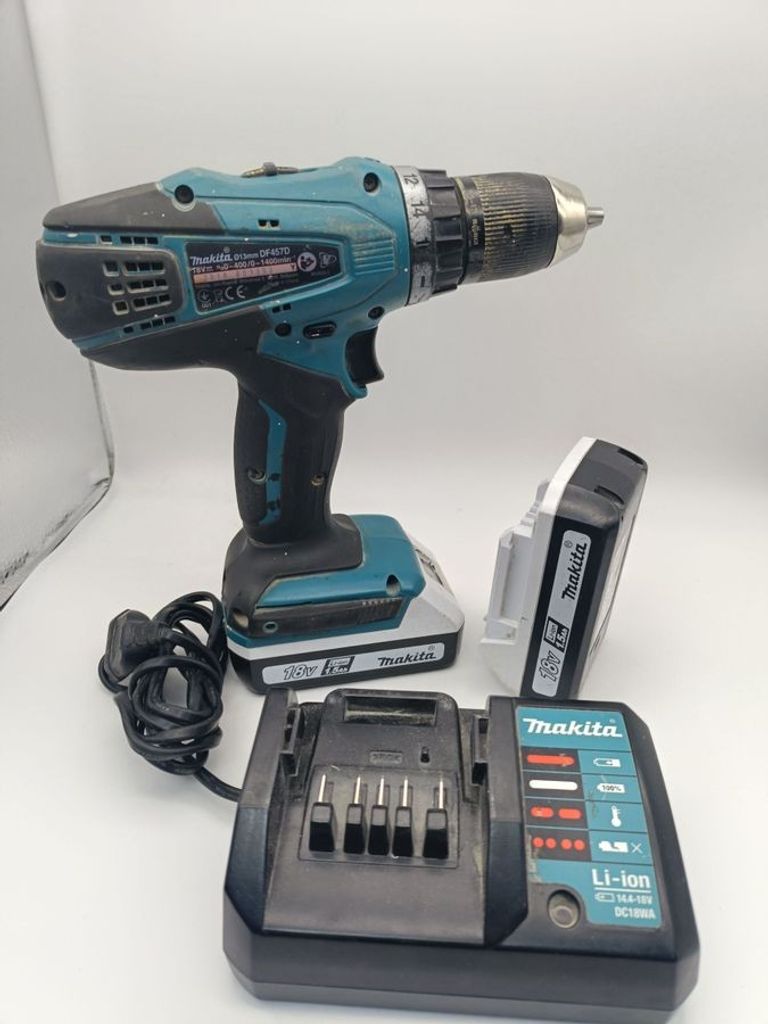 Купить Makita df 457d 2акб зп Б/У