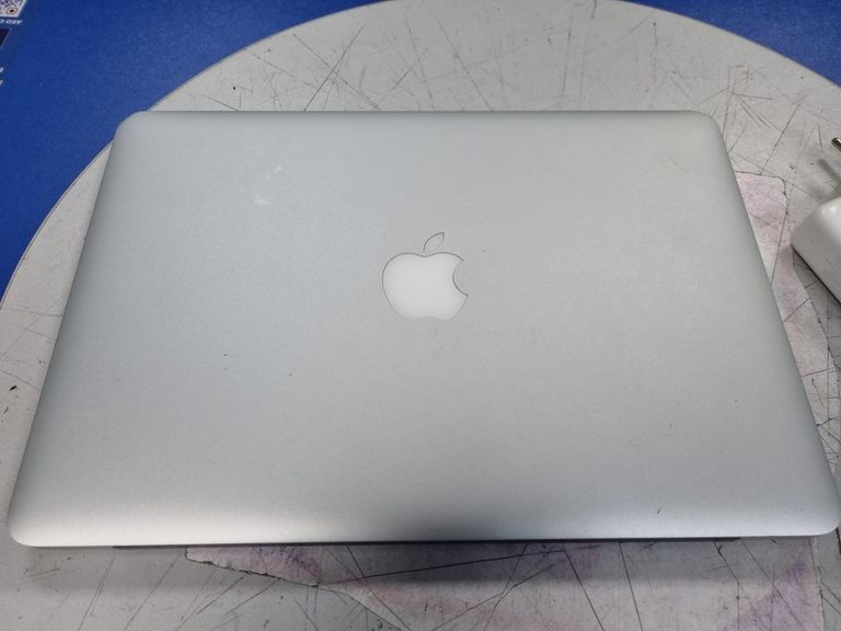 Apple macbook pro a1502 екр. 13,3/core i5 2,6ghz/ram8gb/ssd256gb/retina/intel iris Код:01-200802670. Зображення 5