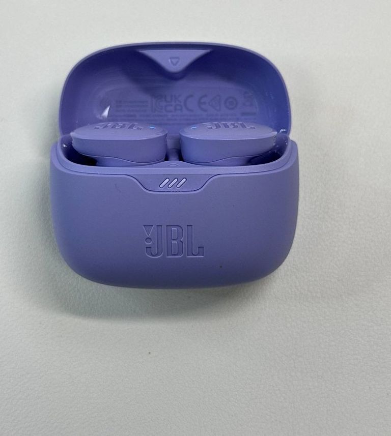 Купить Jbl tune buds Б/У