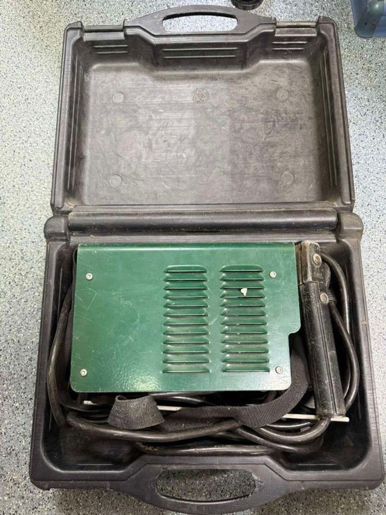 Дешиво Gys inverter 4000 с ломбарда