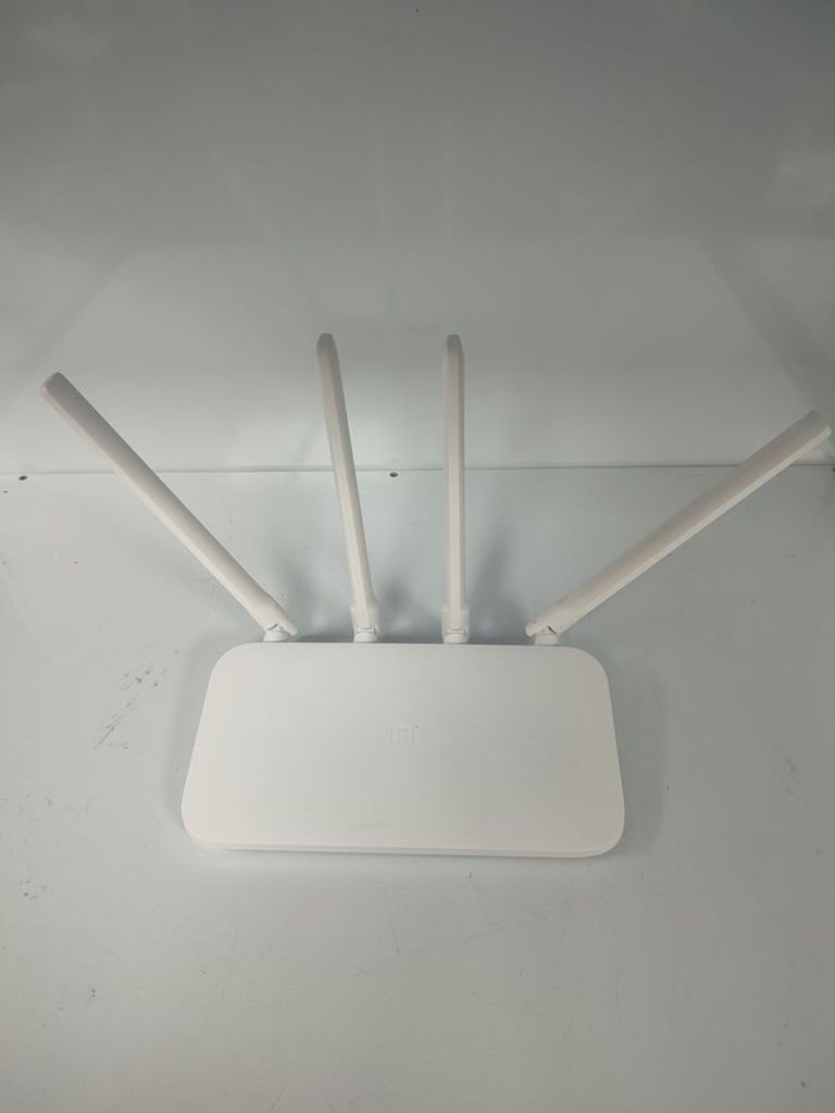 Оголошення Xiaomi mi wifi router 4c Б/У