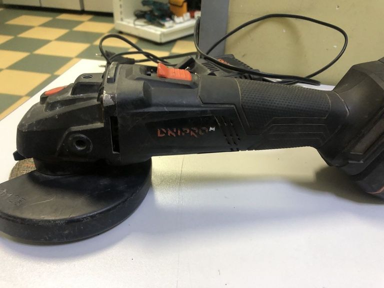 Дешево Dnipro-M dga-200bc ultra 1акб 4ah зп з ломбарду
