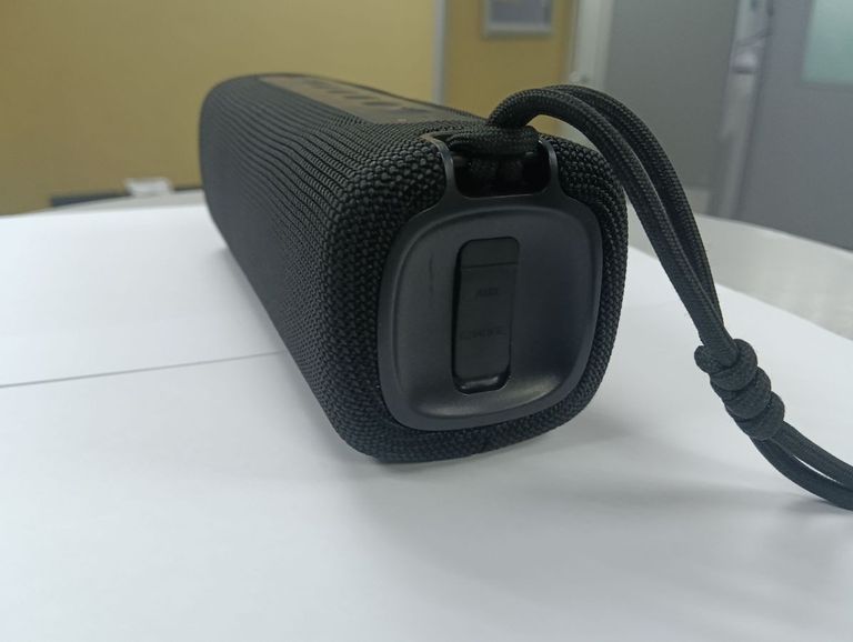 Оголошення Xiaomi mi portable bluetooth speaker 16w Б/У