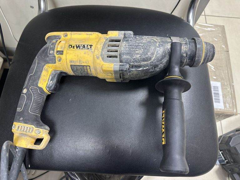 Объявление Dewalt D25143K Б/У