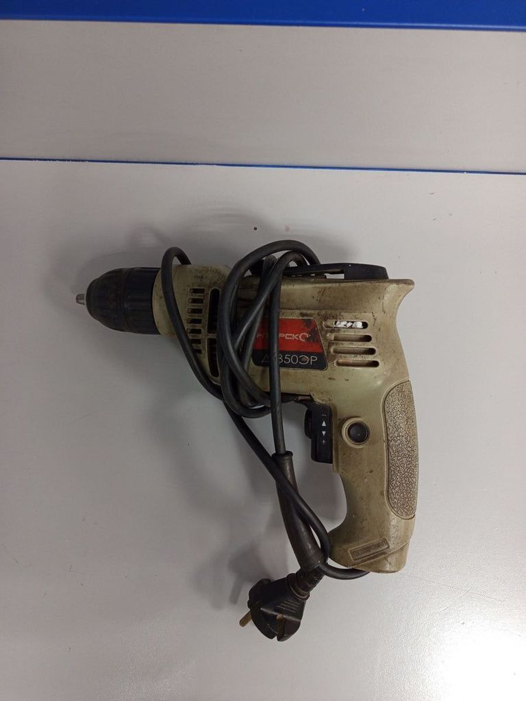 Купити Интерскол Д-10/350ЭР Б/У