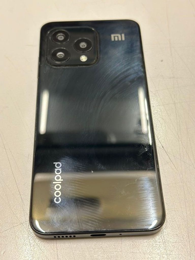 Дешиво Coolpad CP12 4/128GB Black с ломбарда