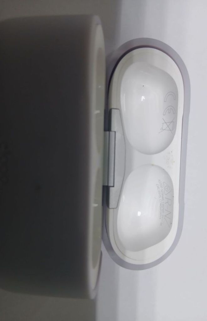 Розпродаж Apple airpods pro 2nd generation magsafe, продавець Техноскарб