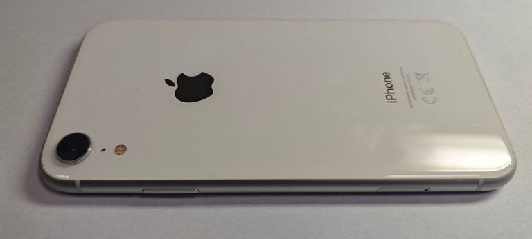 Apple iphone xr 64gb Код:01-200864745. Зображення 9