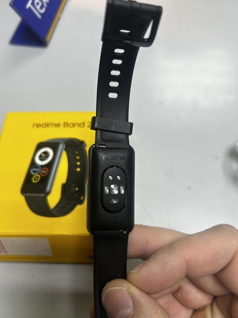 Купить Realme Band 2 Black Б/У