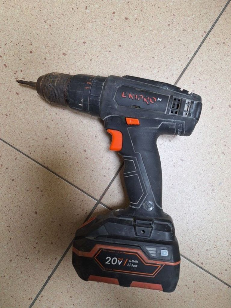 Дешево Dnipro-M cd-200th 1акб 4ah зп з ломбарду