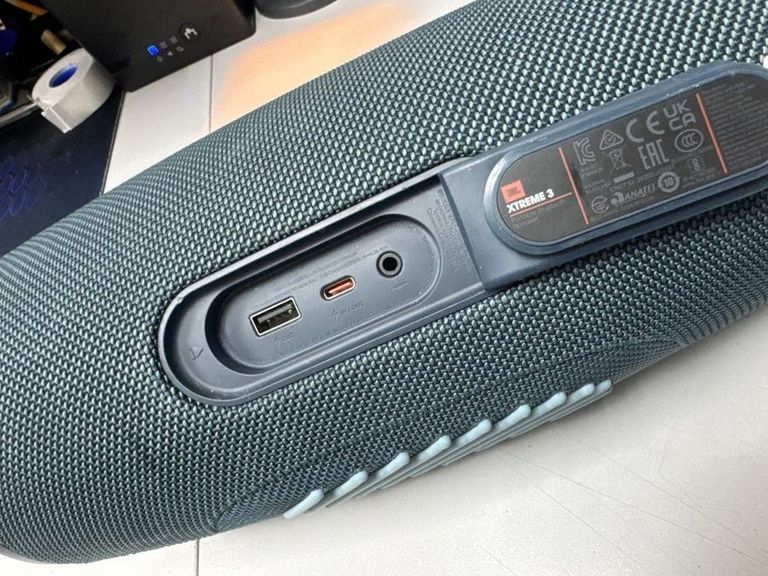 Дешево Jbl xtreme 3 з ломбарду