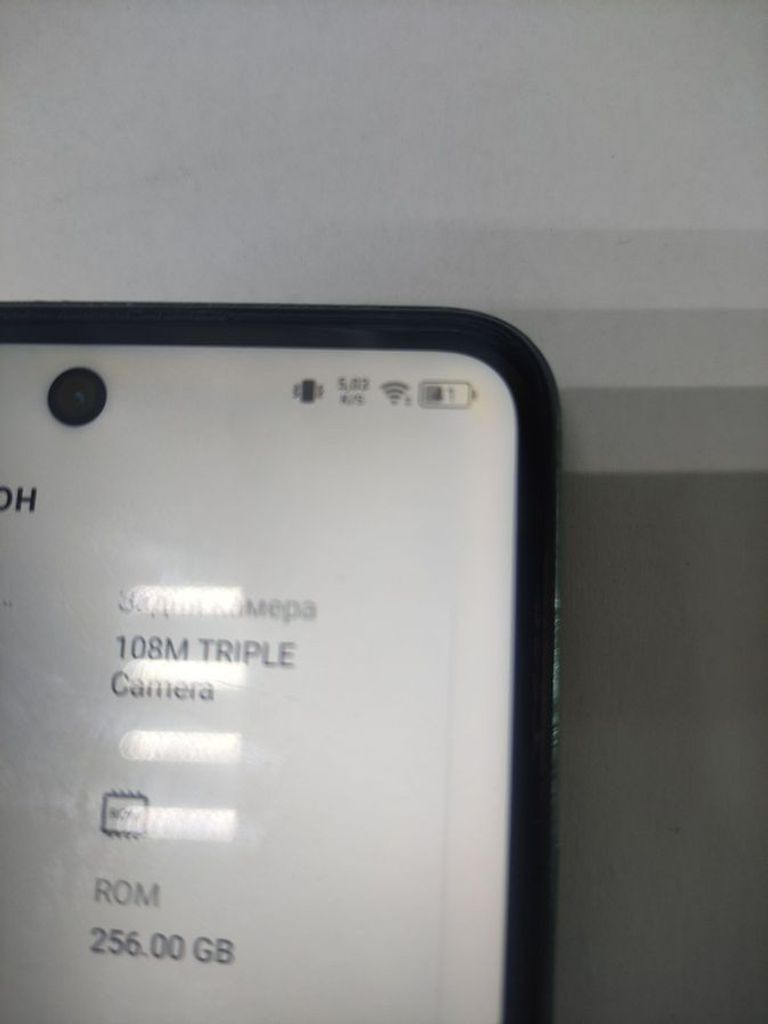 Дешиво Infinix hot 40 pro 12/256gb с ломбарда