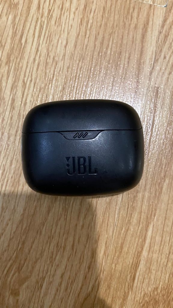 Оголошення Jbl tune buds Б/У