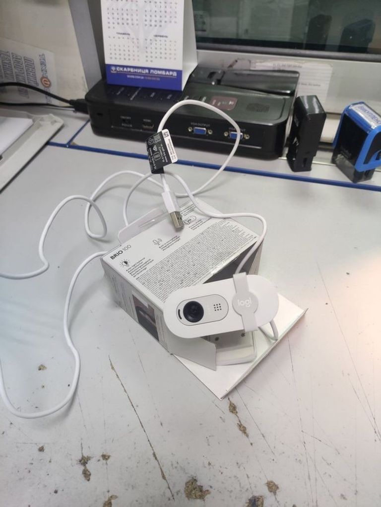 Дешево Logitech brio 100 з ломбарду