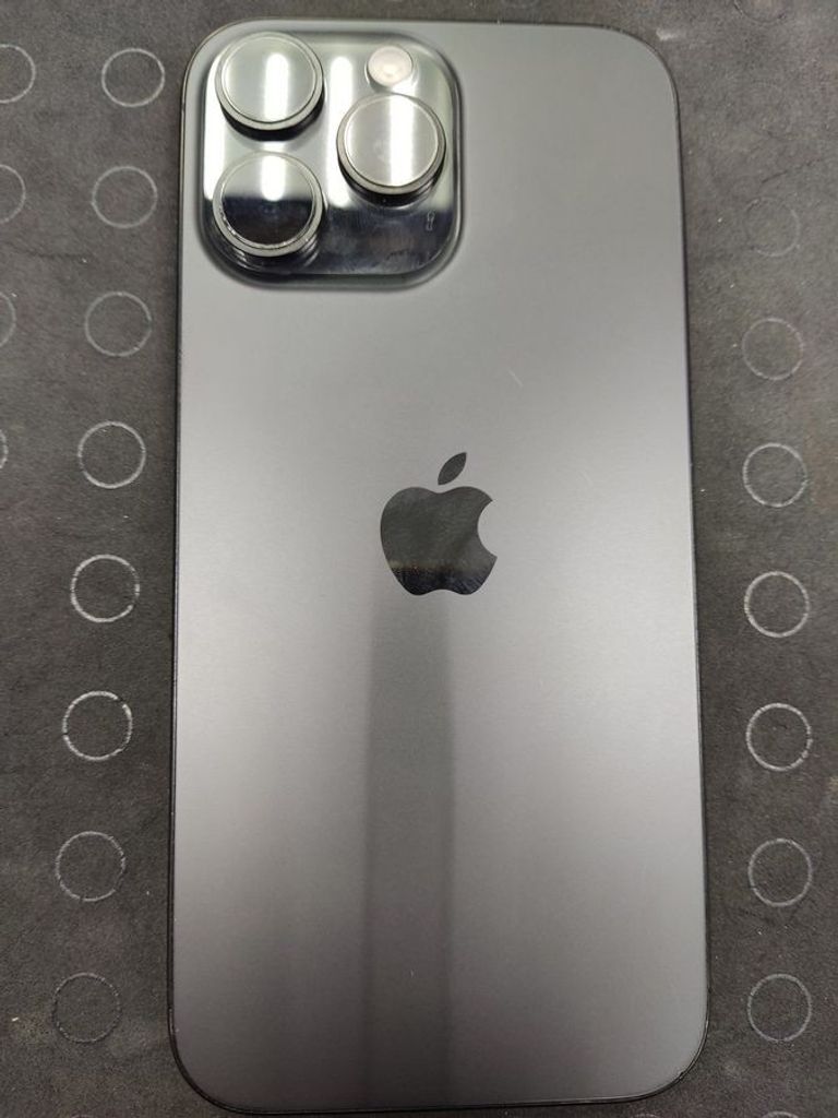 Дешево Apple iphone 16 pro max 256gb esim з ломбарду