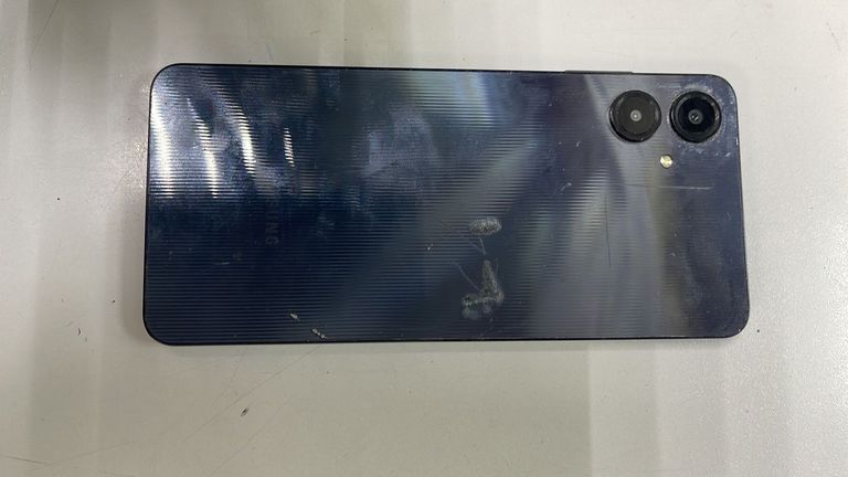 Дешиво Samsung galaxy a06 4/128gb с ломбарда