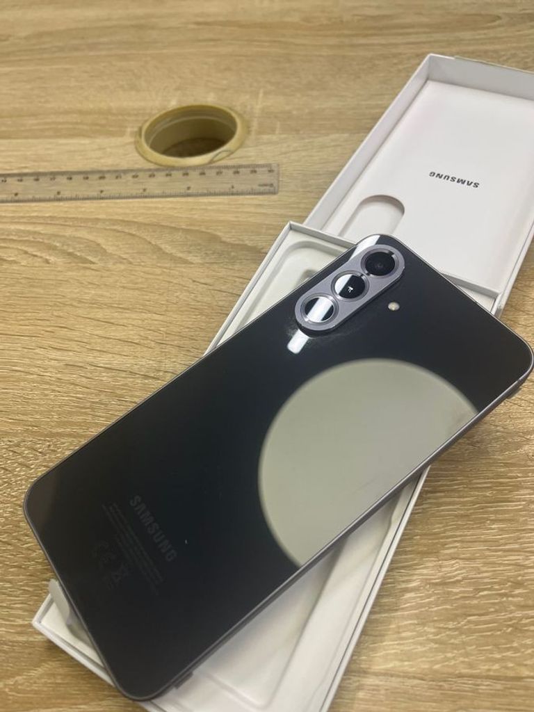 Samsung galaxy a56 5g 8/256gb Код:01-200909653. Зображення 7