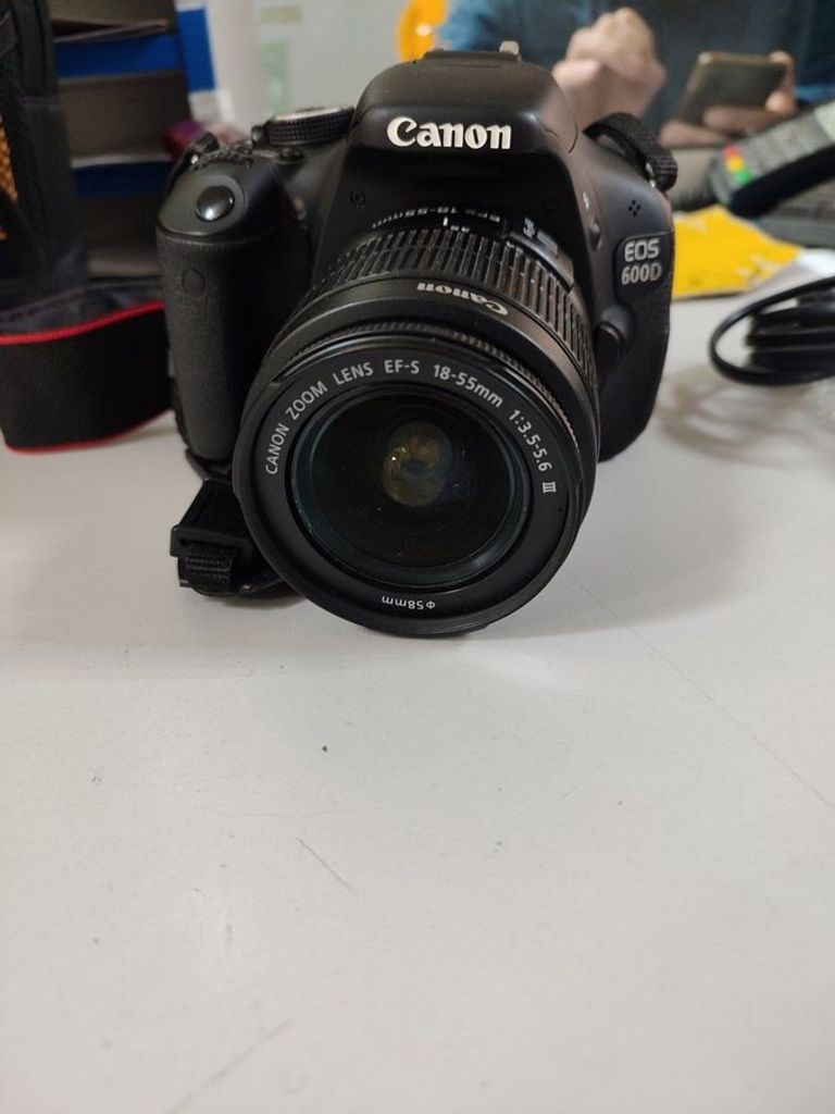 Оголошення Canon eos 600d + ef-s 18-55mm 3.5-5.6 iii Б/У