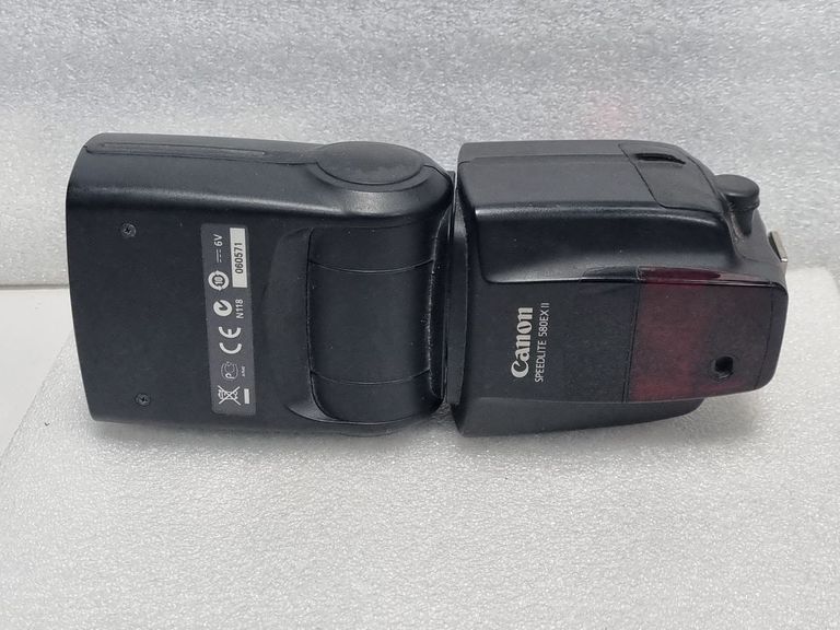 Объявление Canon Speedlite 580EX II Б/У