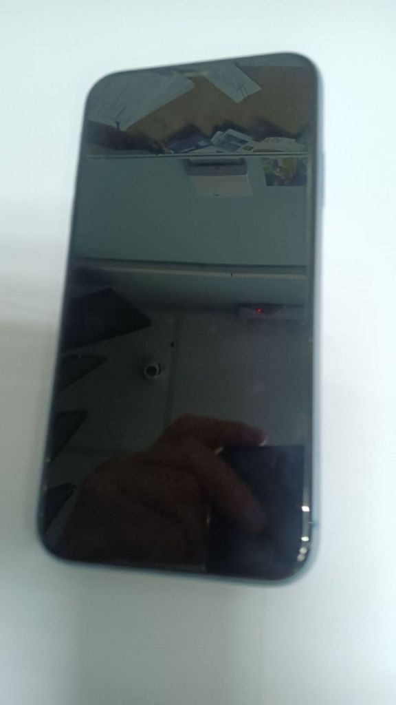 Apple iphone xr 64gb Код:01-200920383. Изображение 6