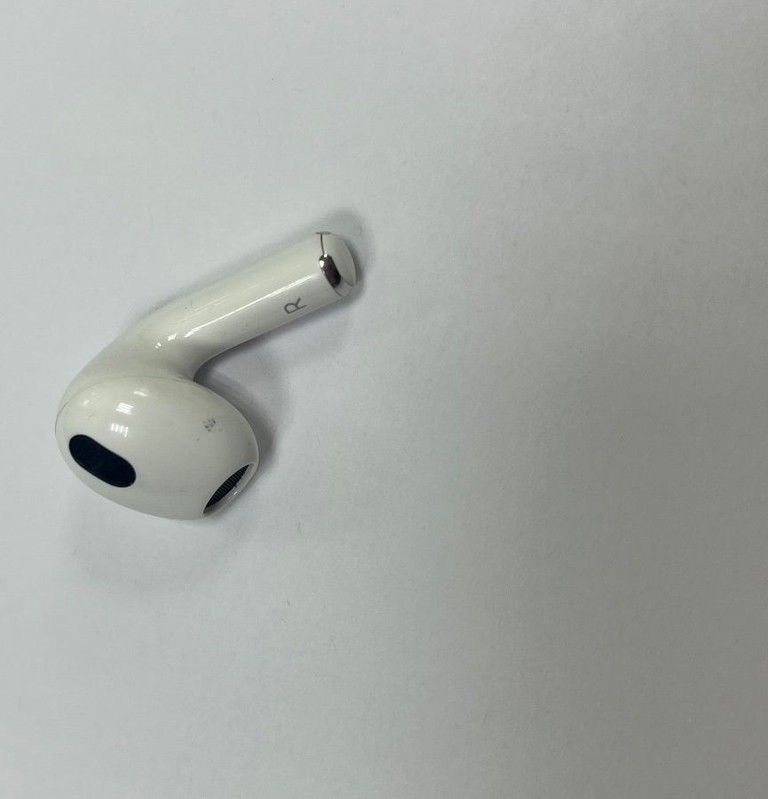 Apple airpods 3rd generation Код:01-200924466. Изображение 8