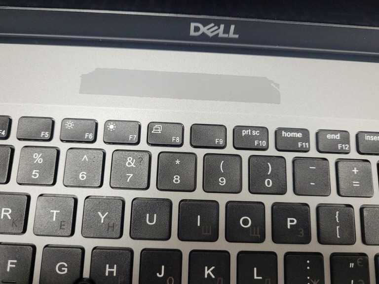 Дешево Dell 15/core i5-10310u ddr4/16gb ddr4/ssd 512 gb/*інтегрована з ломбарду