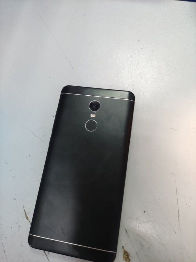 Дешево Xiaomi redmi note 4 3/32gb з ломбарду