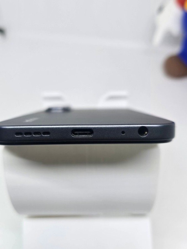 Infinix infinix hot 60i x6728 8/256gb Код:01-200949141. Зображення 6