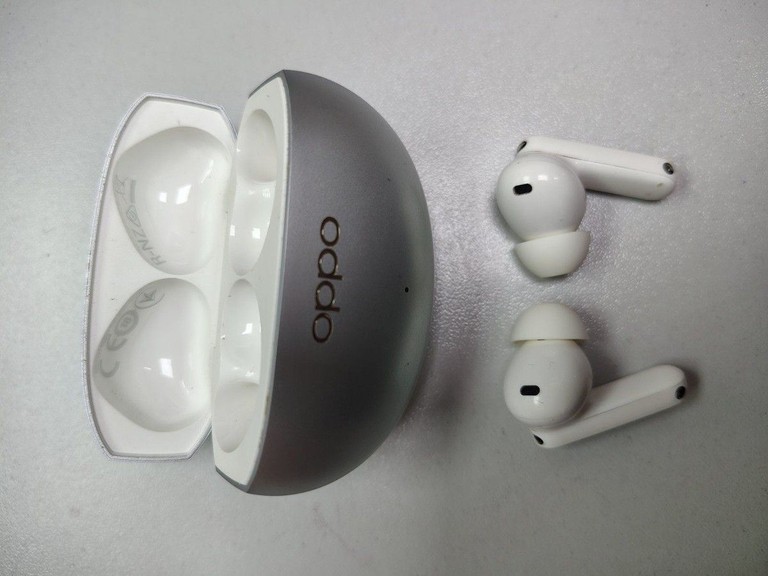 Купити Oppo Enco X3s ETED1 Nebula Silver Б/У