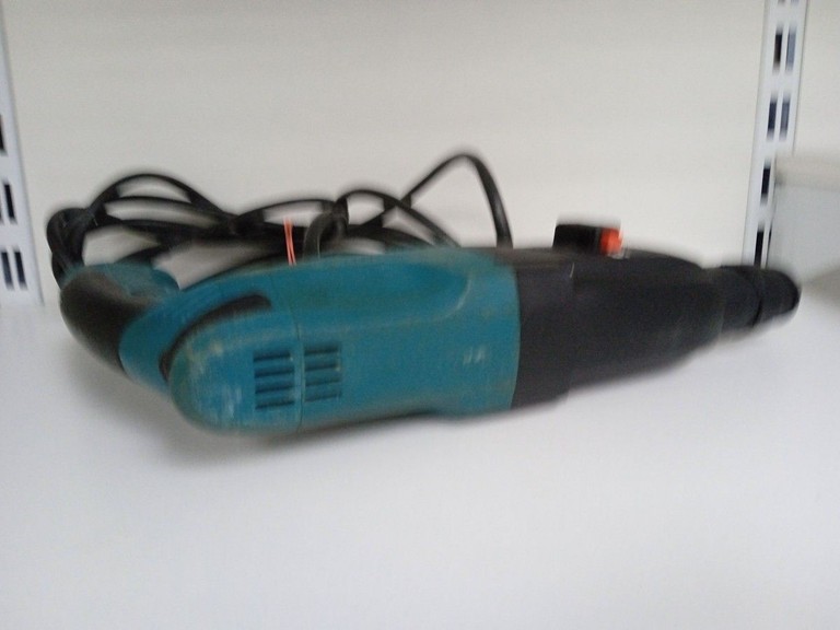 Дешиво Makita hr2450 с ломбарда