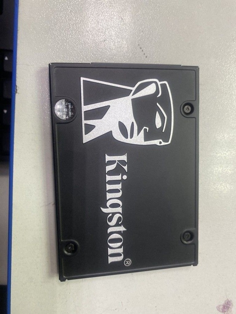 Дешиво Kingston kc600 256 gb с ломбарда