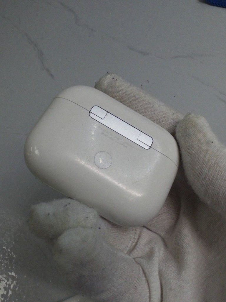 Apple airpods pro 2nd generation with magsafe charging case usb-c Код:01-200989592. Зображення 11