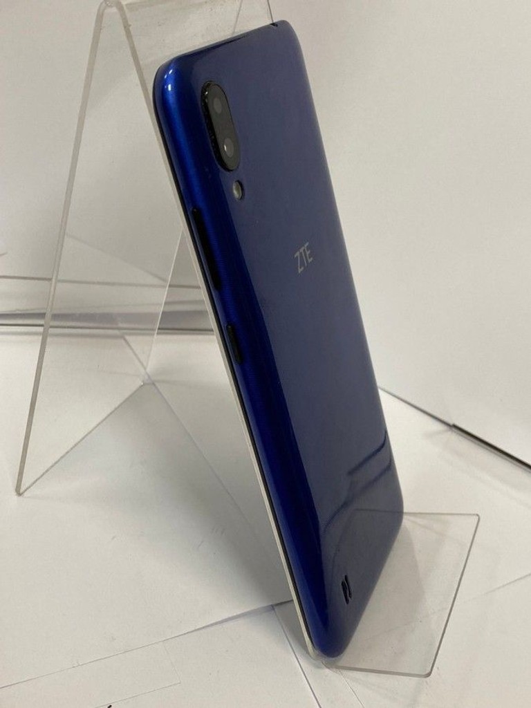 Оголошення Zte Blade A5 2020 2/32GB Blue Б/У