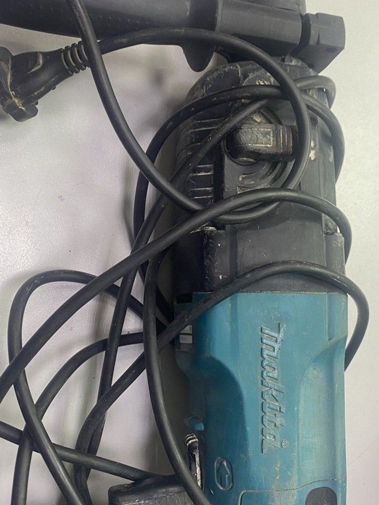 Оголошення Makita hr2450 Б/У