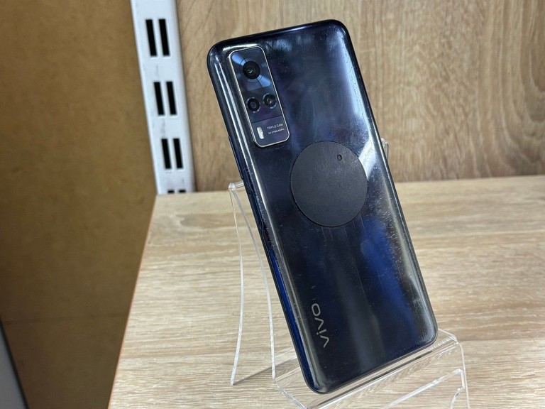 Оголошення Vivo y31 4/64gb Б/У