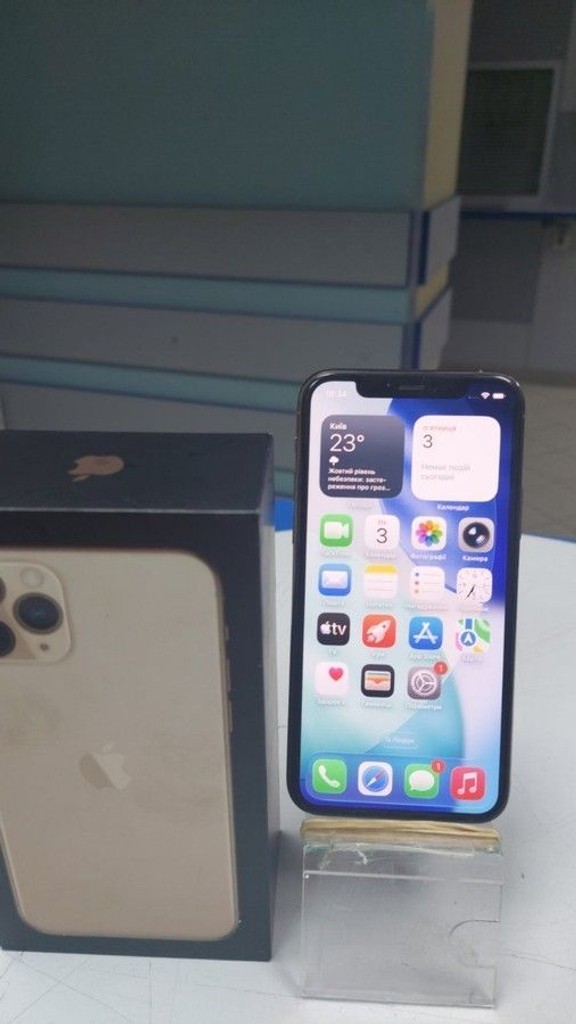 Купити Apple iphone 11 pro 64gb Б/У