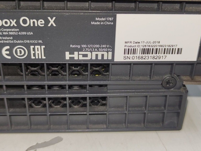 Оголошення Microsoft Xbox One X 1TB Б/У