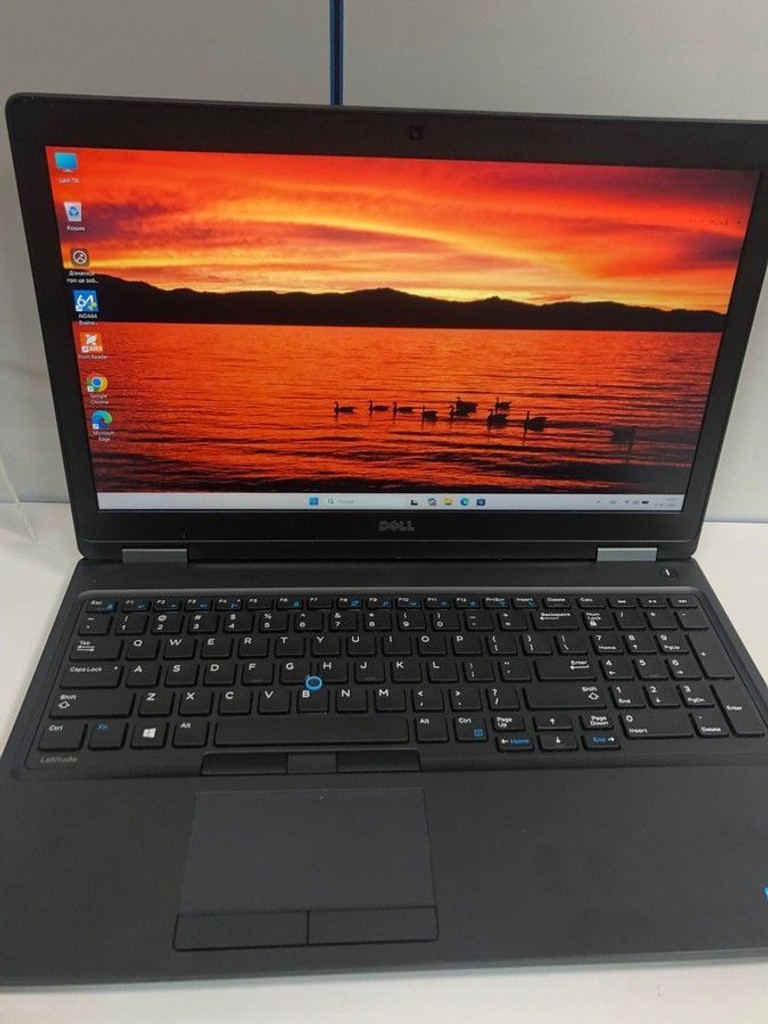 Распродажа Dell 15/core i5 6300u ddr3/16gb ddr3/hdd *відсутній/ssd 256 gb/*інтегрована, продавец Техноскарб