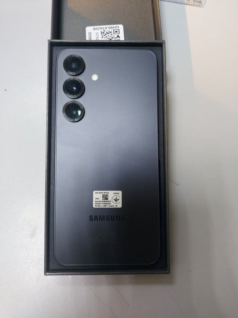Купити Samsung galaxy s25 12/256gb Б/У
