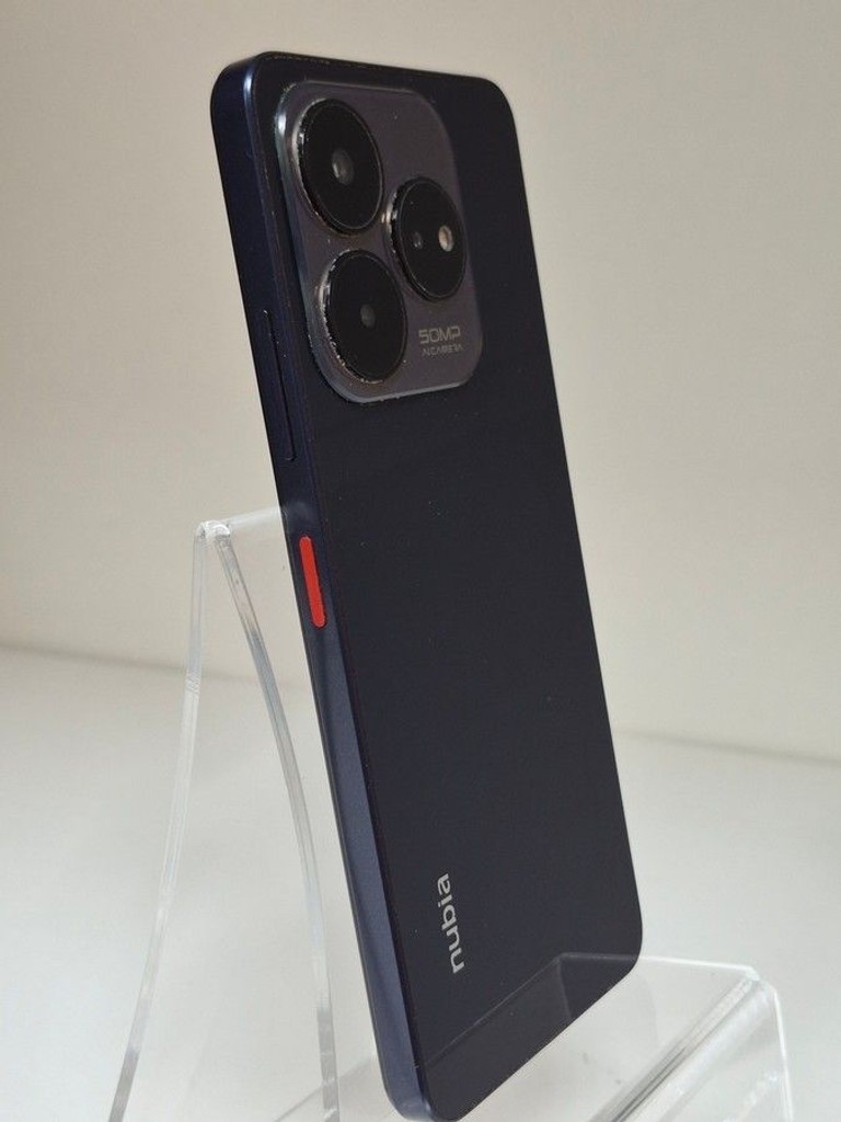 Zte Nubia V60 Design 6/256GB Purple Код:01-201098346. Изображение 12