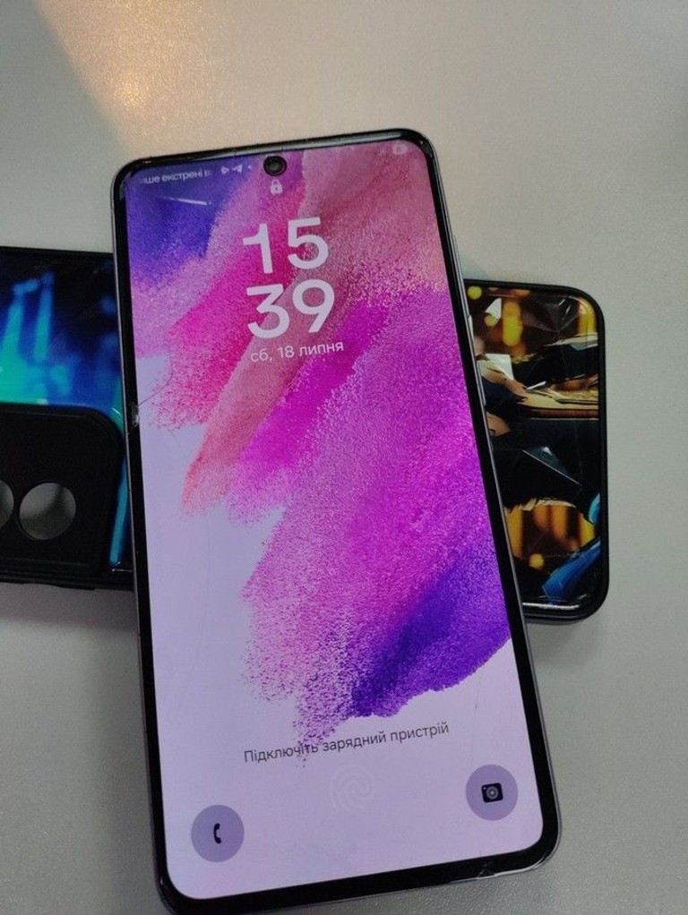 Оголошення Samsung galaxy s21 fe 5g 8/256gb Б/У