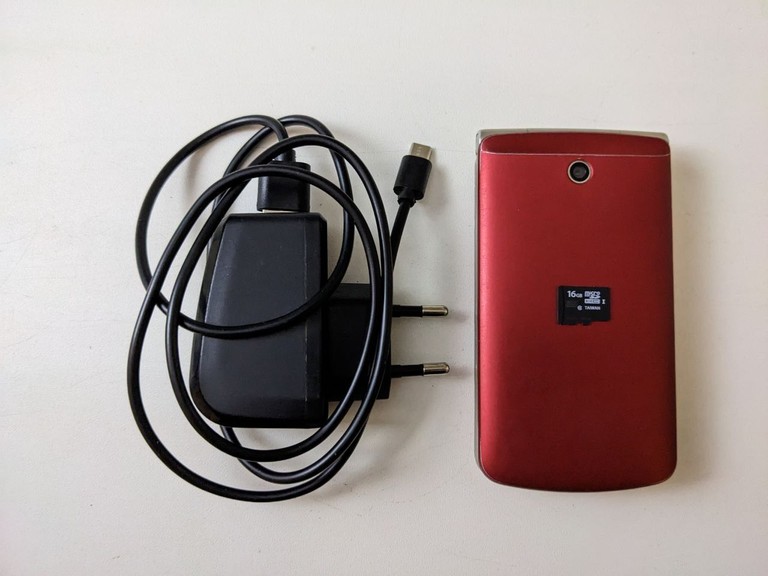Купити Lg g360 Б/У