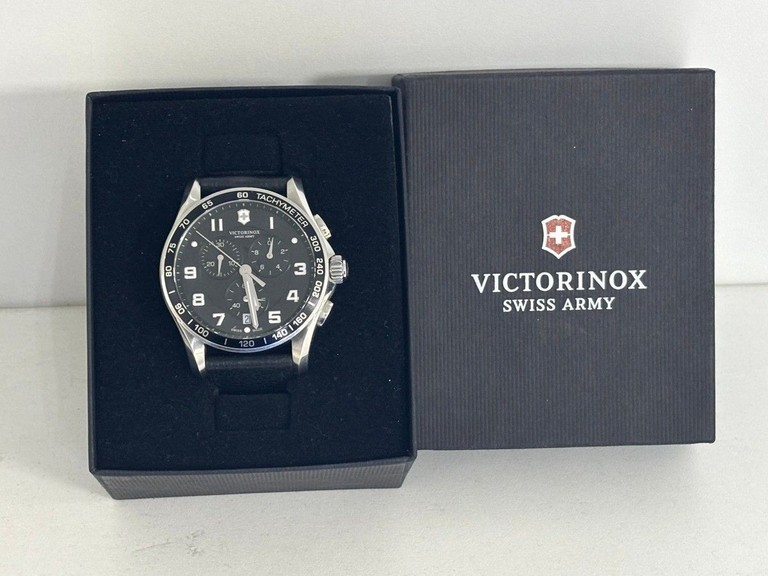 Купити Victorinox V241651 Б/У