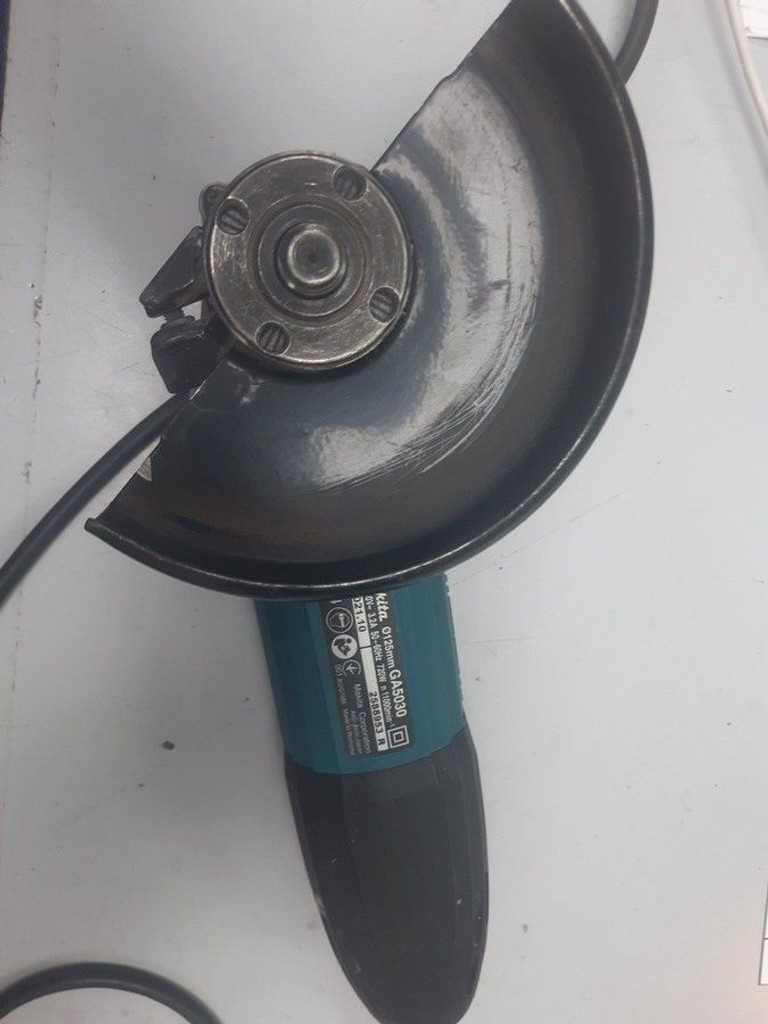 Оголошення Makita GA5030 Б/У