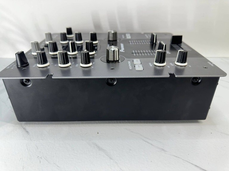 Pioneer DJM-250MK2 Код:01-201127871. Зображення 6