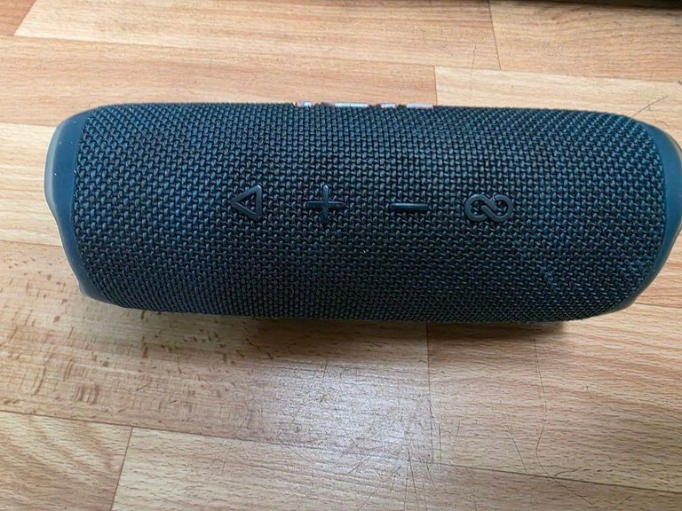 Оголошення Jbl flip 6 Б/У