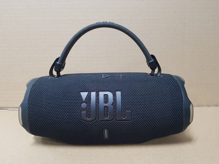 Купить JBL Charge 6 Black Б/У